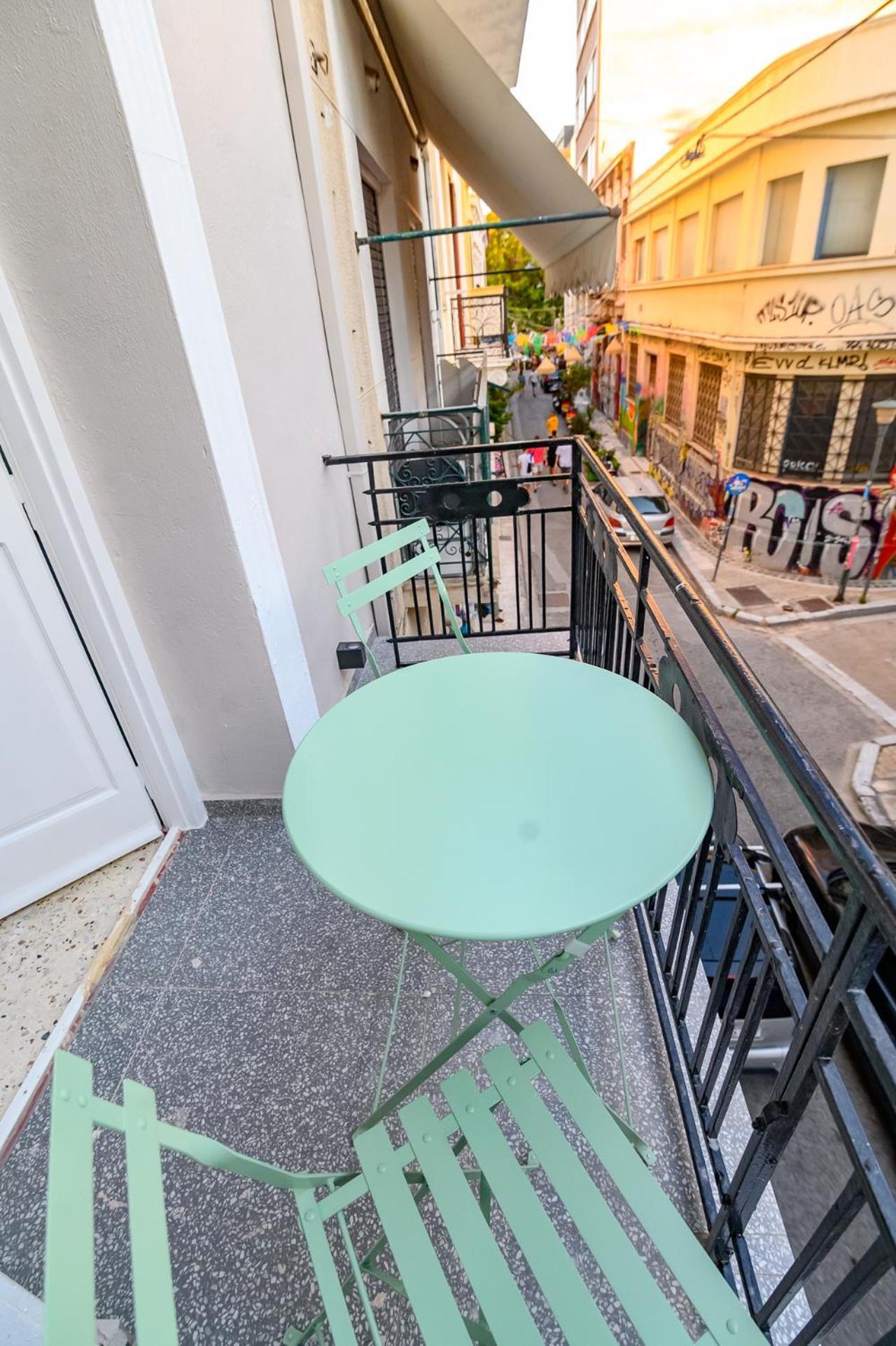 Belle Athenes - Luxury Rooms At Monastiraki Railway Station Εξωτερικό φωτογραφία