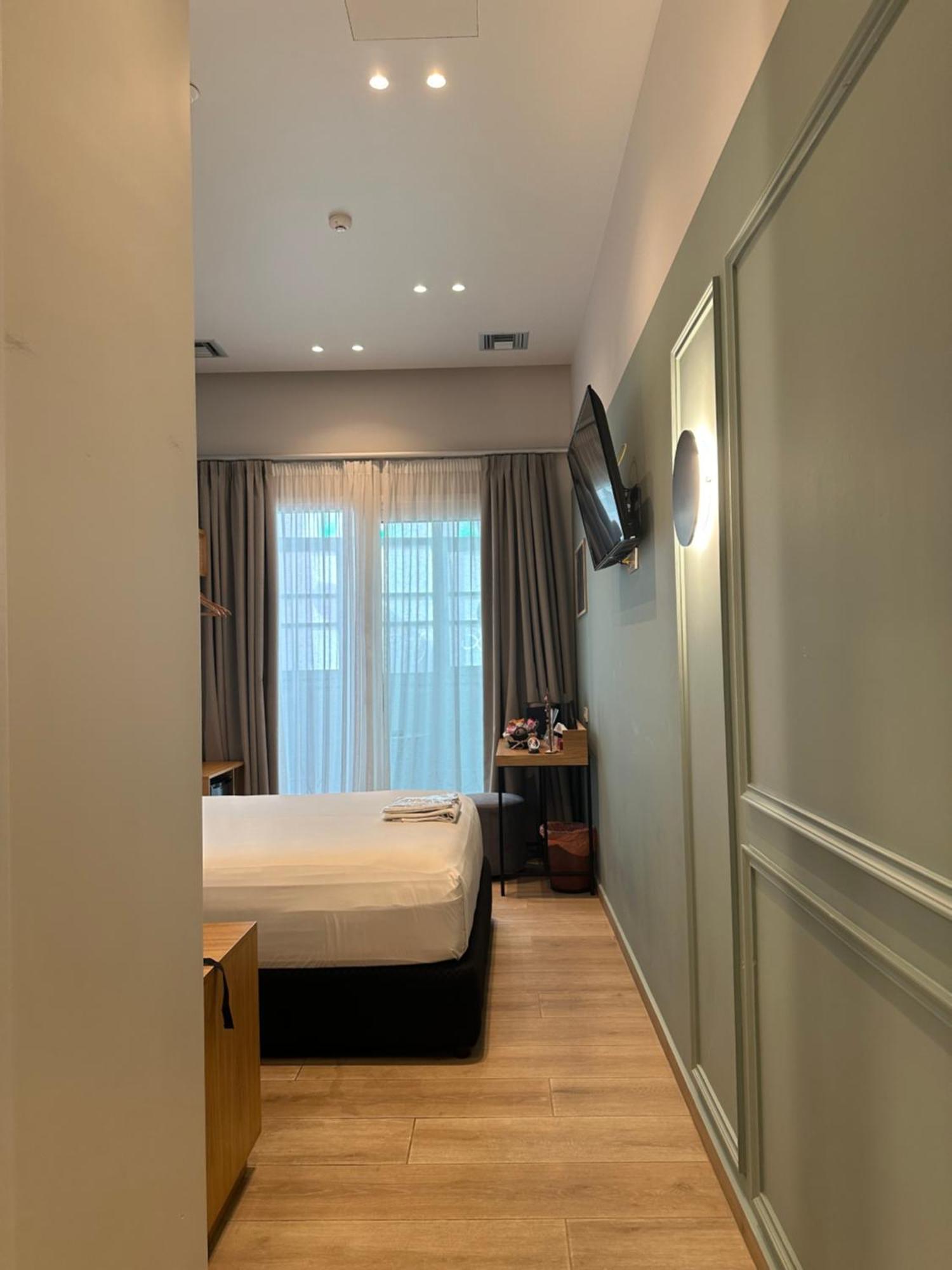 Belle Athenes - Luxury Rooms At Monastiraki Railway Station Εξωτερικό φωτογραφία