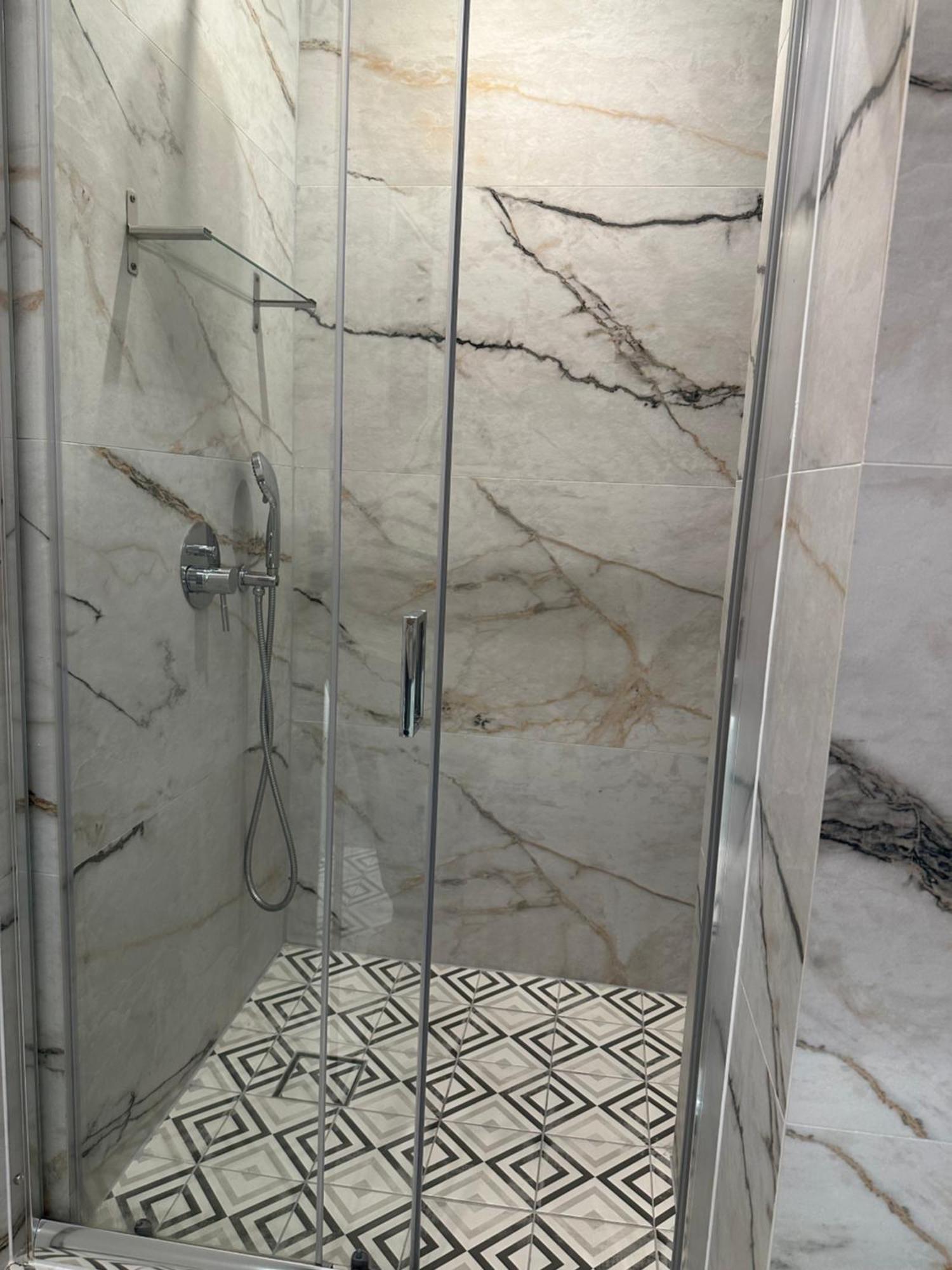 Belle Athenes - Luxury Rooms At Monastiraki Railway Station Εξωτερικό φωτογραφία